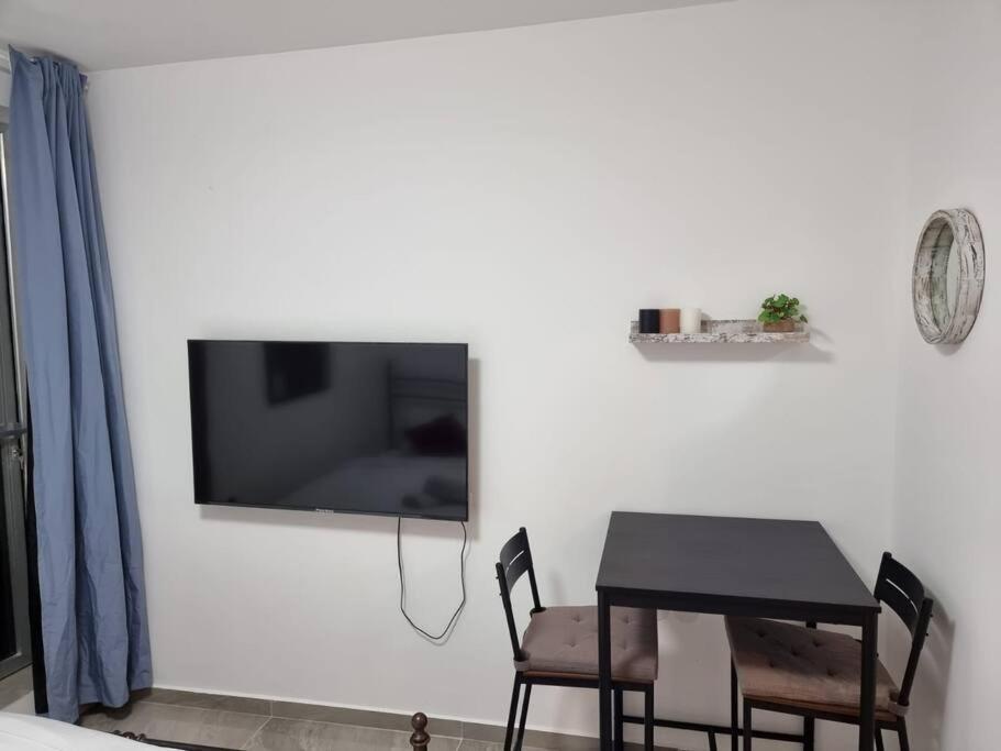 엘라트 דירת זוּגַג מפנקת עם מרפסת משגעת ונוף למפרץ. 아파트 외부 사진