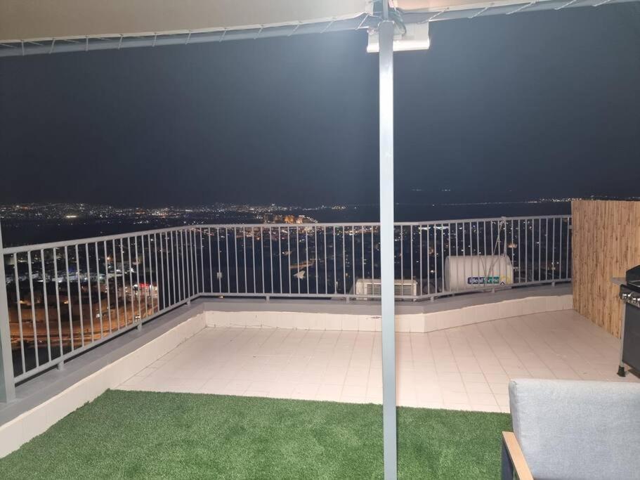 엘라트 דירת זוּגַג מפנקת עם מרפסת משגעת ונוף למפרץ. 아파트 외부 사진